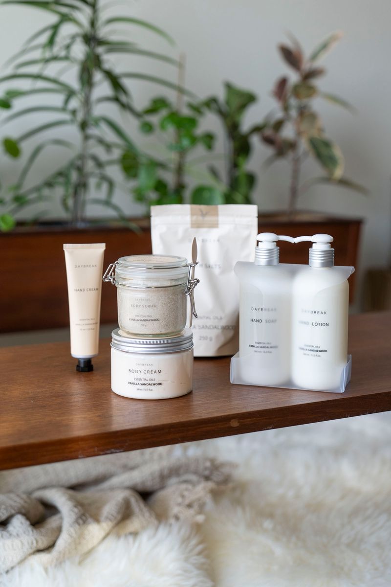 Daybreak Håndkrem - Vanilla Sandalwood