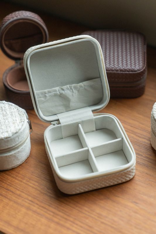 Smykkeskrin 10cm - Hvit Firkantet