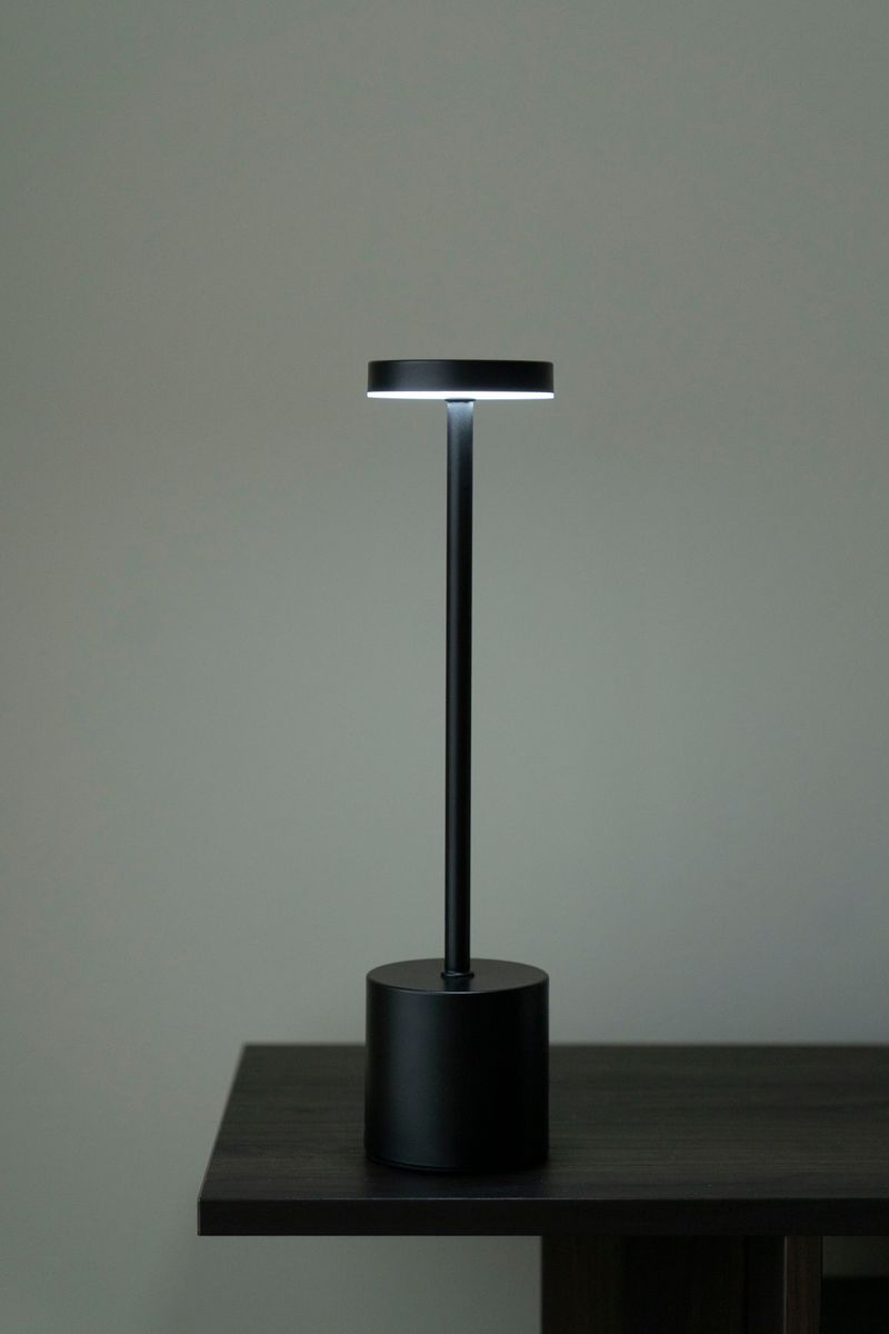 Oppladbar Bordlampe 34cm Svart