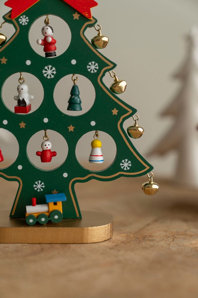 Juletre m/dekorasjon 21cm Grønn
