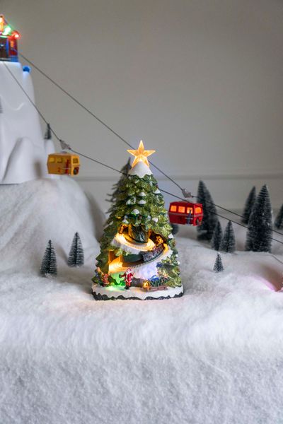 Hovedbilde Juleby - Juletre m/tog