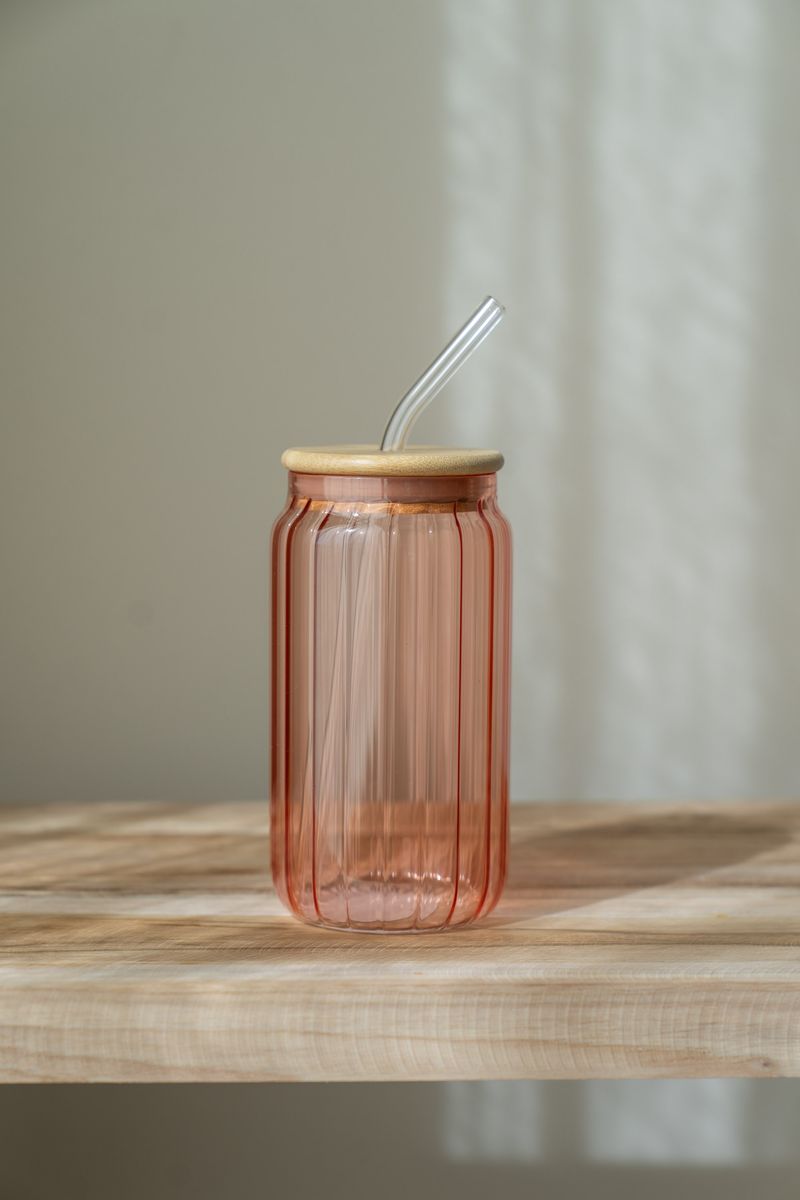 Glass med sugerør – 500 ml – Rosa