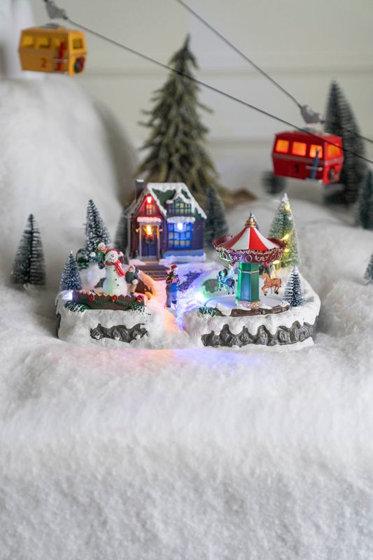 Juleby - Hus og Snømann