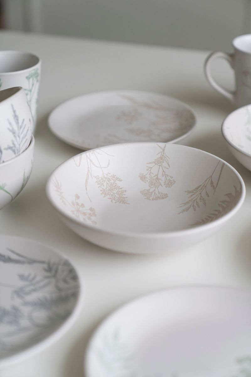 Blomstereng - Skål 20cm Beige