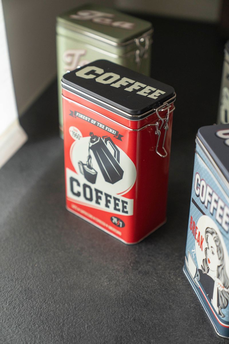 Retro Oppbevaringsboks i metall – H18 cm – Coffe Rød