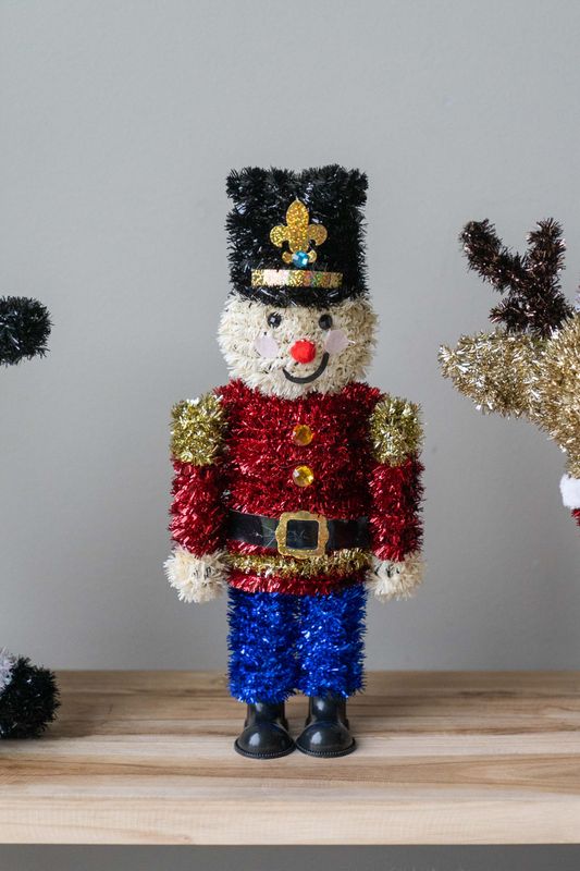 Tinsel Nøtteknekker
