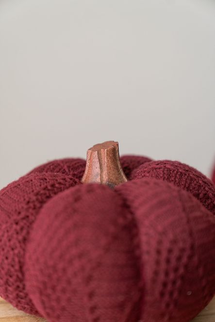 Hovedbilde Dekorgresskar 15cm - Strikket