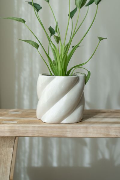 Hovedbilde Blomsterpotte swirl – Hvit