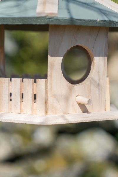 Hovedbilde Fuglemater tre – 30×26×22 cm – grønn