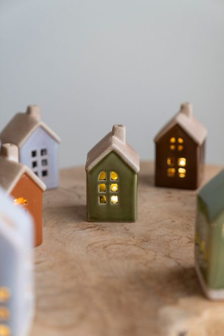 Hovedbilde Hus m/LED 9cm - Grønn
