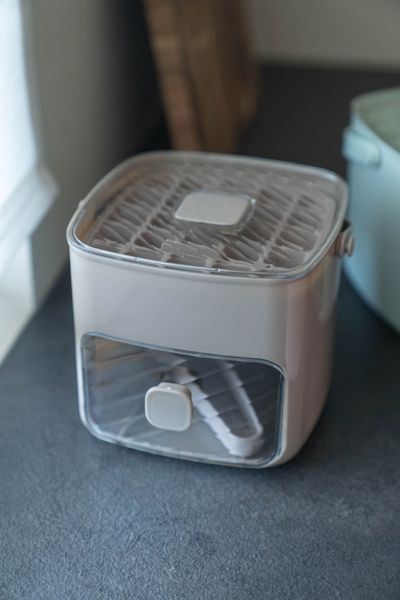 Hovedbilde Isbitform med skuff – beige