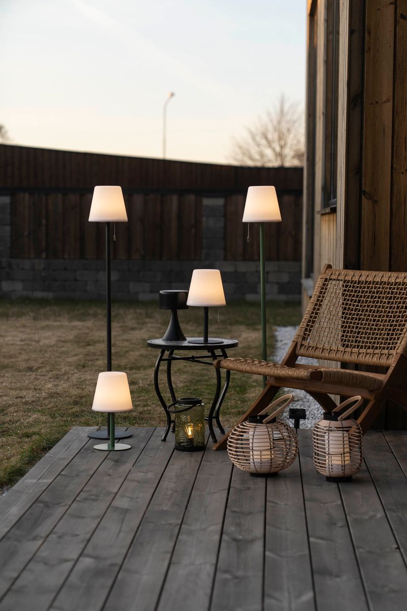LED Lampe Høy Flerfarget Svart