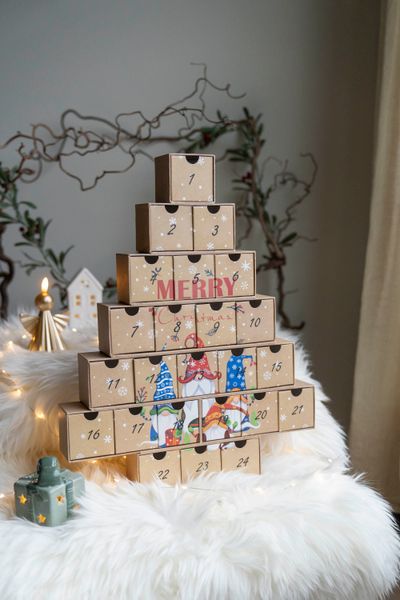 Hovedbilde Adventskalender - Tre